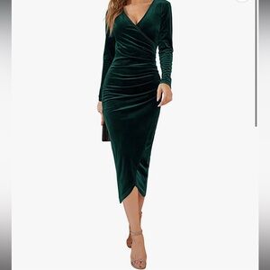 Women's Elegant Velvet Long Sleeve Maxi Dress